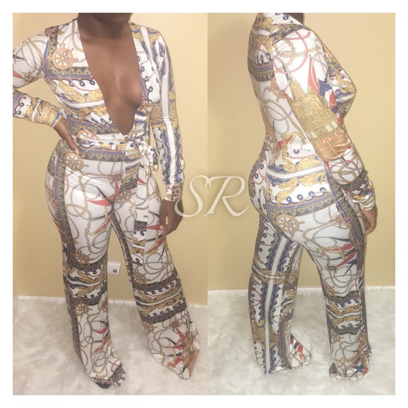 ❗️SALE❗️Printed Jumpsuit - Picture 2 of 2
